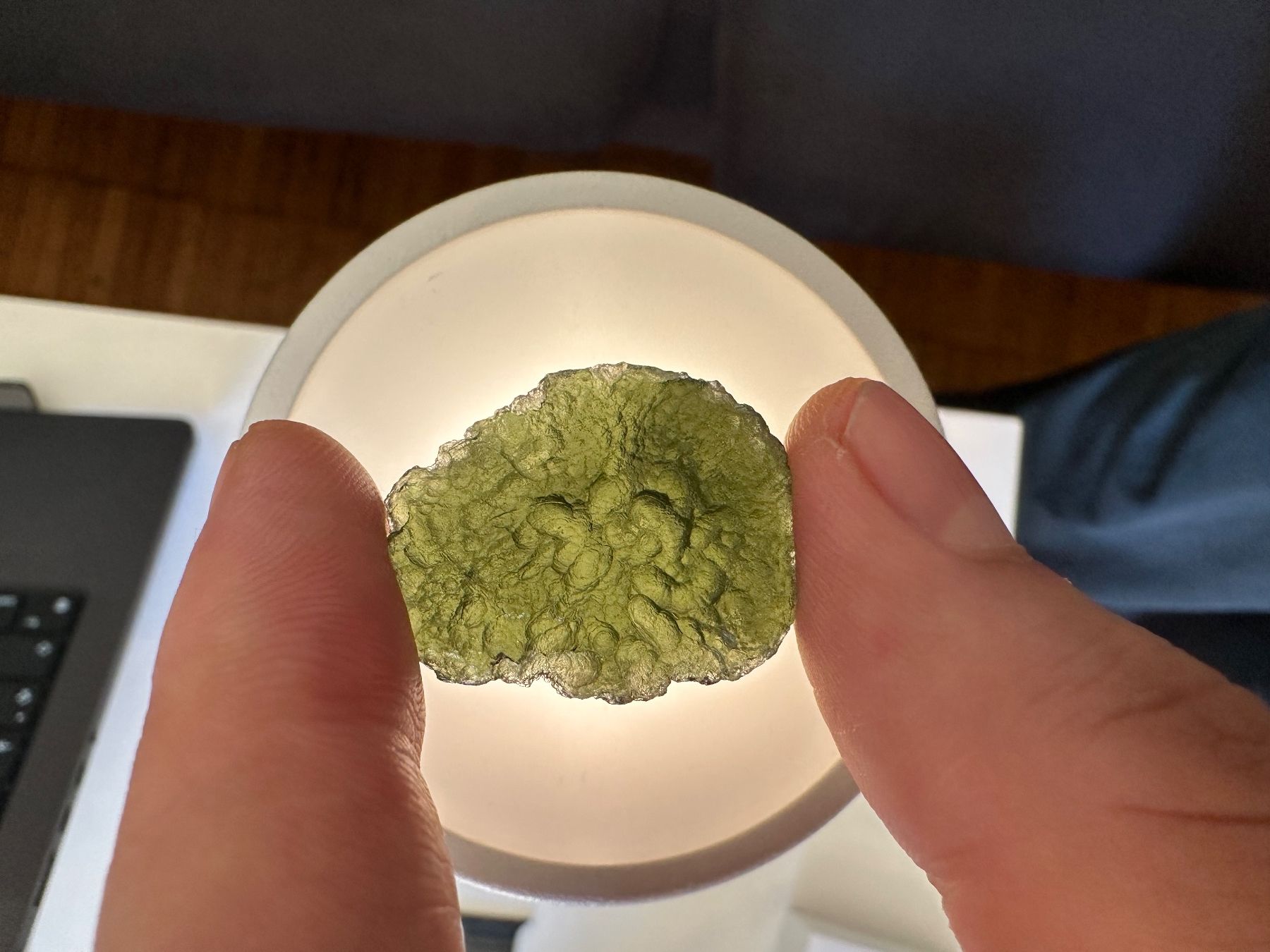 Pietre preziose: Moldavit Edelstein Tschechien 7.68g – Usato da Zürich venduto da pih_qm9l 2