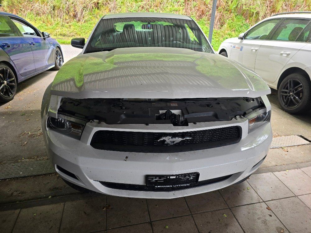 Ford (Usa) Automobili: Ford Mustang, j.g. 2012  3.7i V6 – Usato da kehrsatz venduto da AutocenterKehrsatz 1