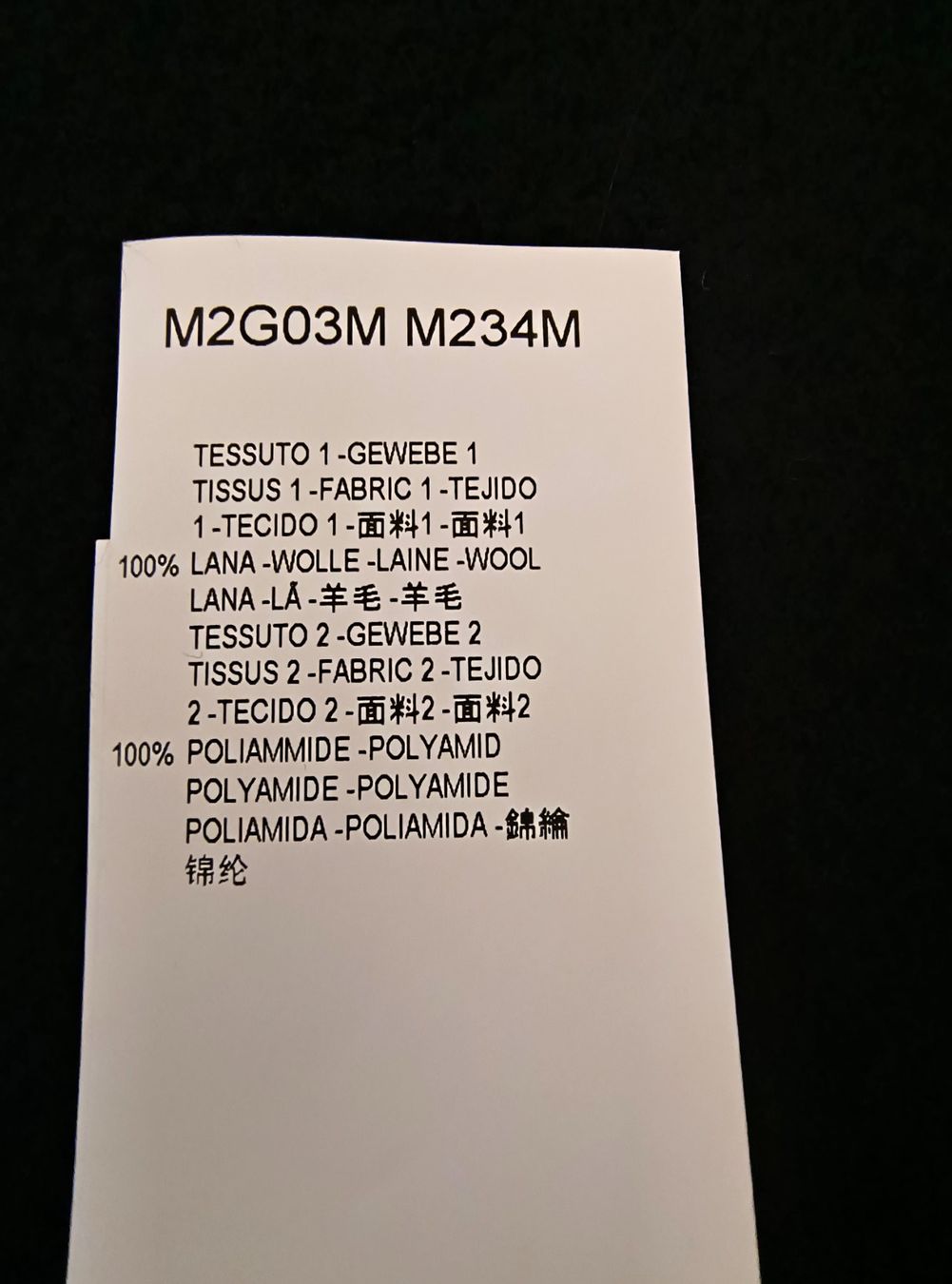 Armani Giacche: Wunderschöne Armani Jacke , Schwarz, Grösse 38 IT, 34 CH – Usato da Thalwil venduto da ralucoantza 4