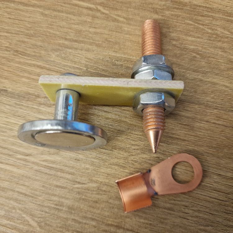 Sarini Pince De Masse Magnétique Pour Soudage : 500A, Fixation Rapide Sur Acier, Outil Pratique Et Robuste