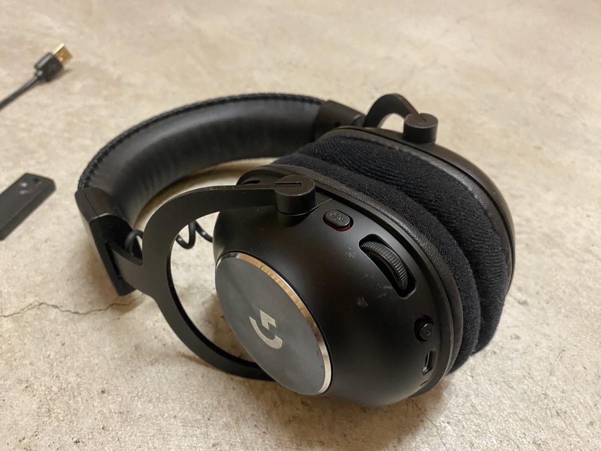 Logitech Cuffie: Logitech G Pro X Lightspeed – Usato da Zürich venduto da flu_vq7d 1