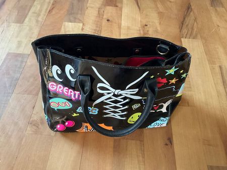 Moderne Tasche