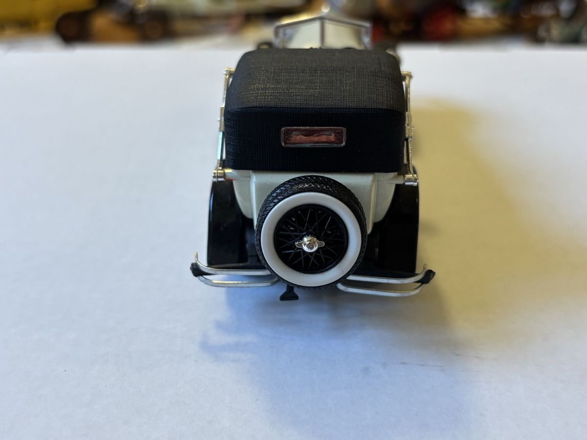 Rio Modellini d'auto: RIO Models 1:43 Oldtimer - Isotta Fraschini 8a Spyder – Nuovo (secondo la descrizione) da Zürich venduto da s0u9 3