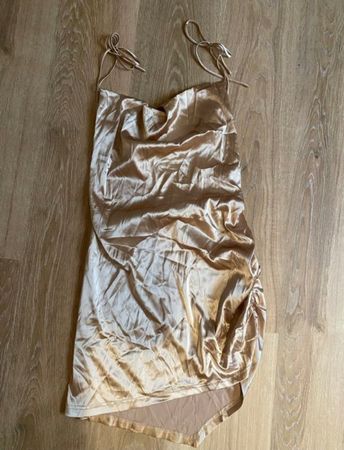 Sommerkleid rückenfrei gold Marke Cider, L/40