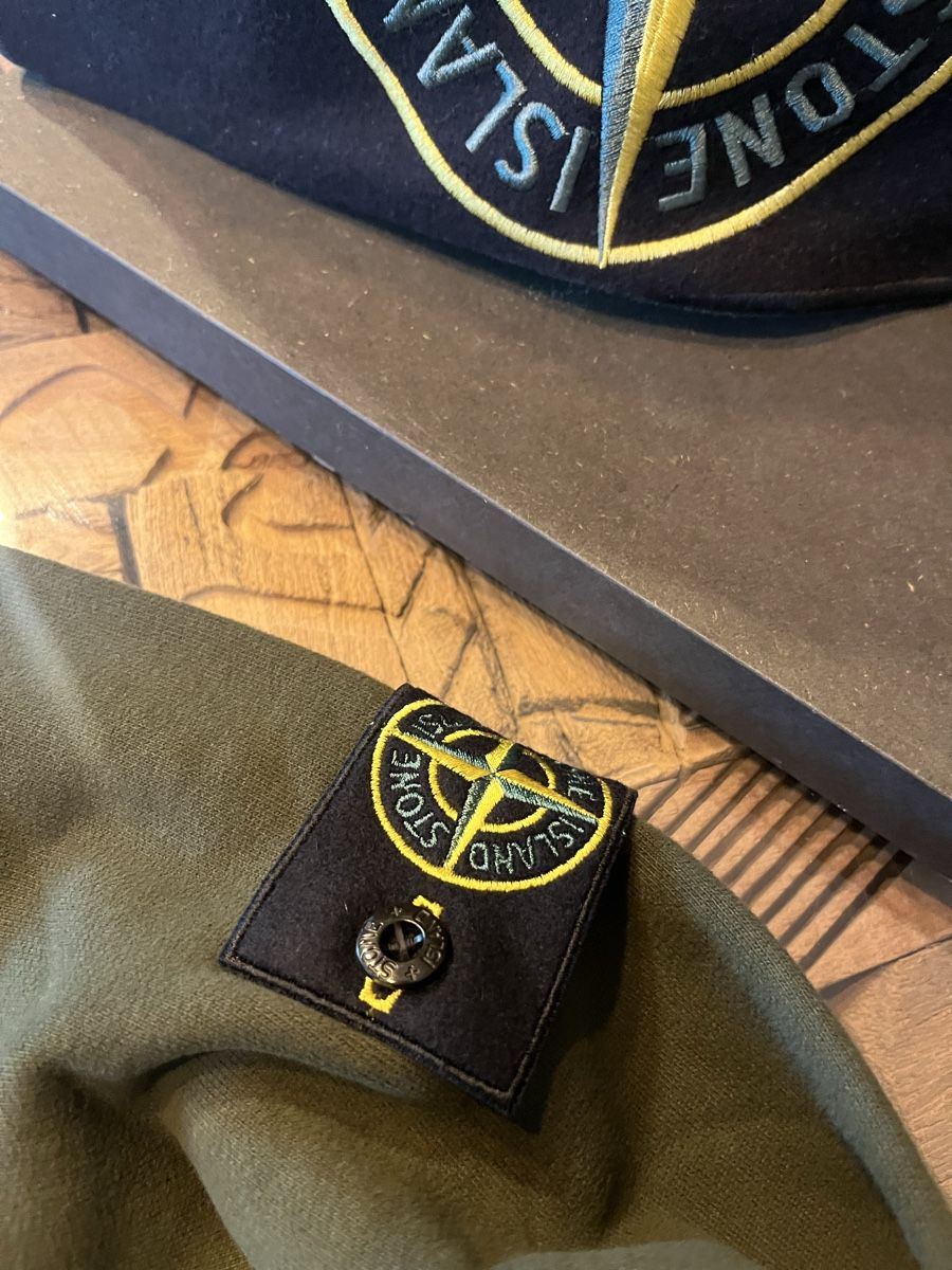 Stone Island Pullover & Sweatshirts: Stone Island 1/4 ZIP – Neu und originalverpackt aus Oberwil BL von Babylon0