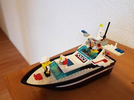 Lego Polizei (Boot, Auto, Motorrad) (Artikelnr 4012 +6625)