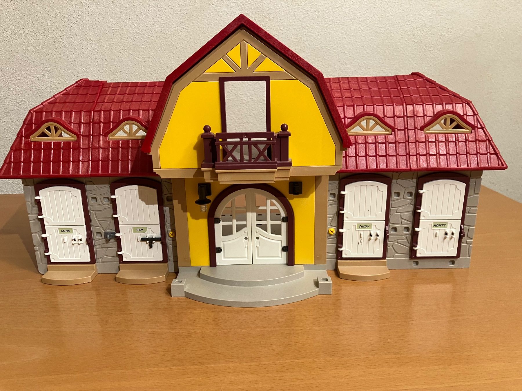 Playmobil Giocattoli: Playmobil Pferdehof – Usato da Montagny-la-Ville venduto da acou