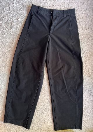 Pantalon barrel Uniqlo taille XS noir