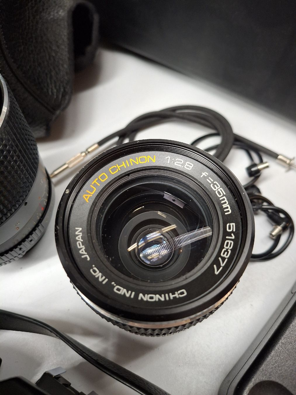 Fotocamera: Chinon CE Memotron inkl. 3 Objektive – Usato da Fislisbach venduto da HurtiBrocki 3