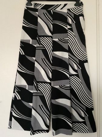 Ralph Lauren Hosenrock Culotte Gr 36, mit Futter sw/weiss