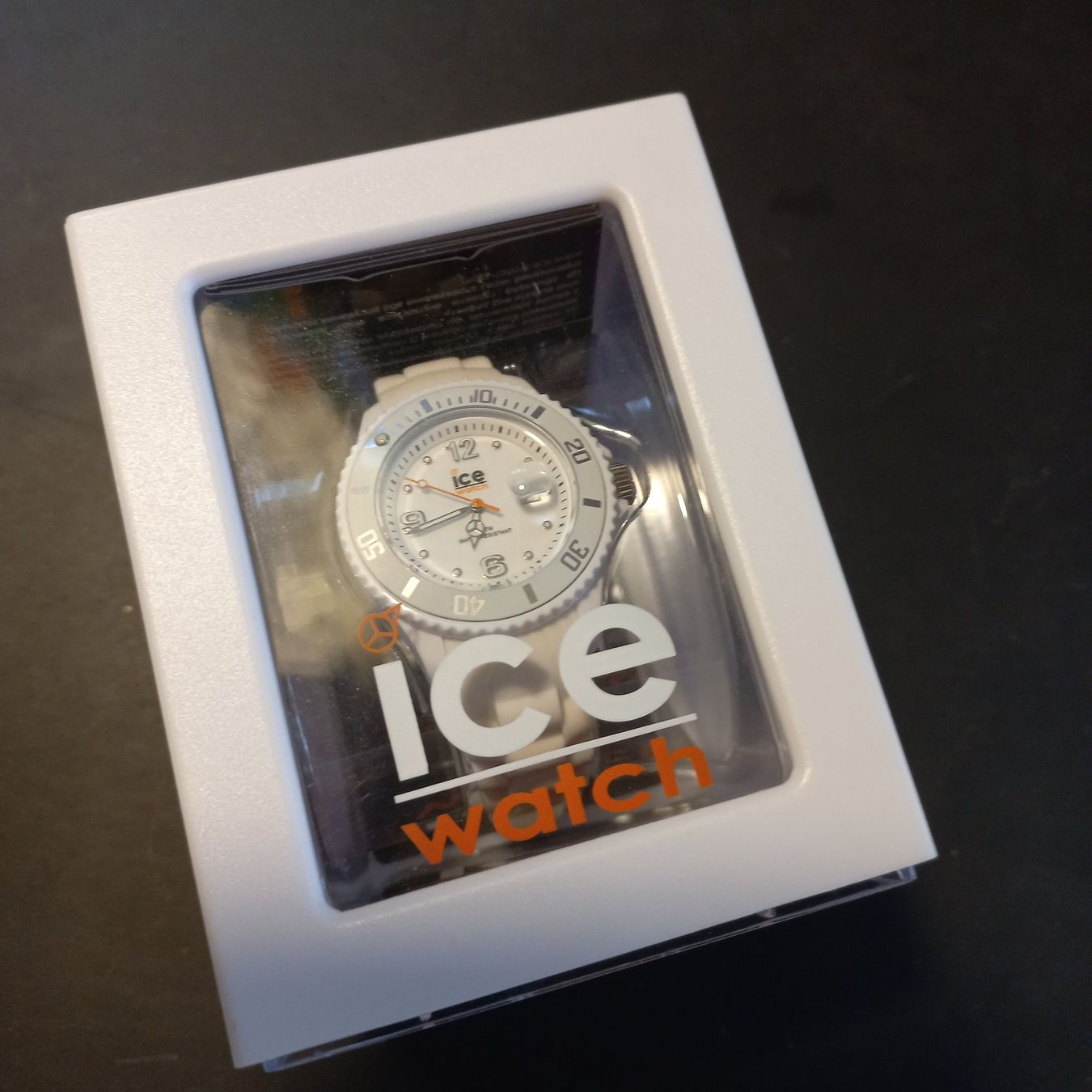 Ice watch Uhren: Ice Watch – Gebraucht aus emmetten von Ladys4