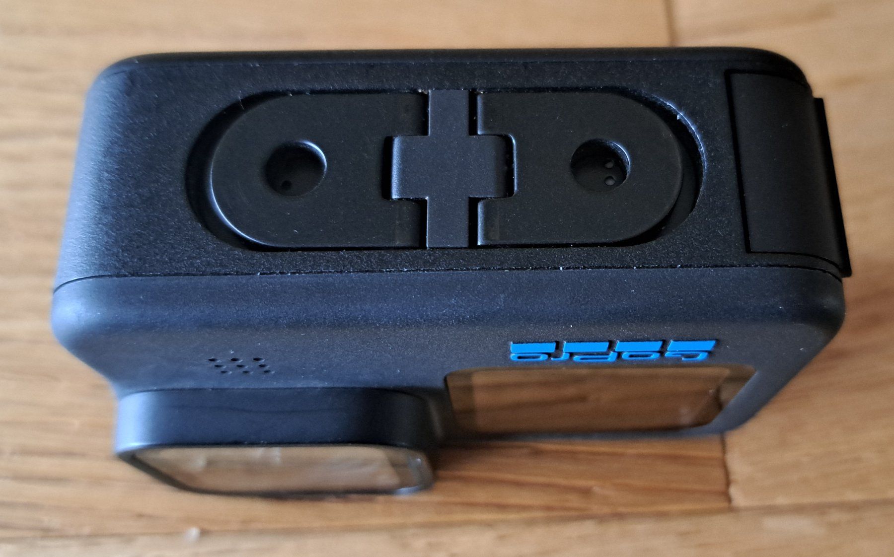 Action Cam: GoPro Hero 10 Black mit umfangreichem Zubehör – Nuovo (secondo la descrizione) da Rothrist venduto da Mogli7474 4