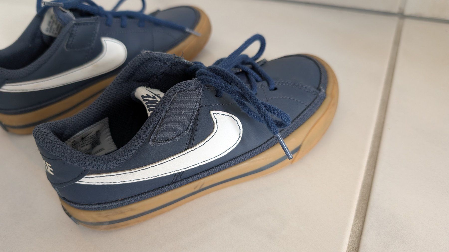 Nike Scarpe per ragazzi: Nike Sneaker - Gr. 29.5 – Usato da Oberwil-Lieli venduto da meipa3000 4