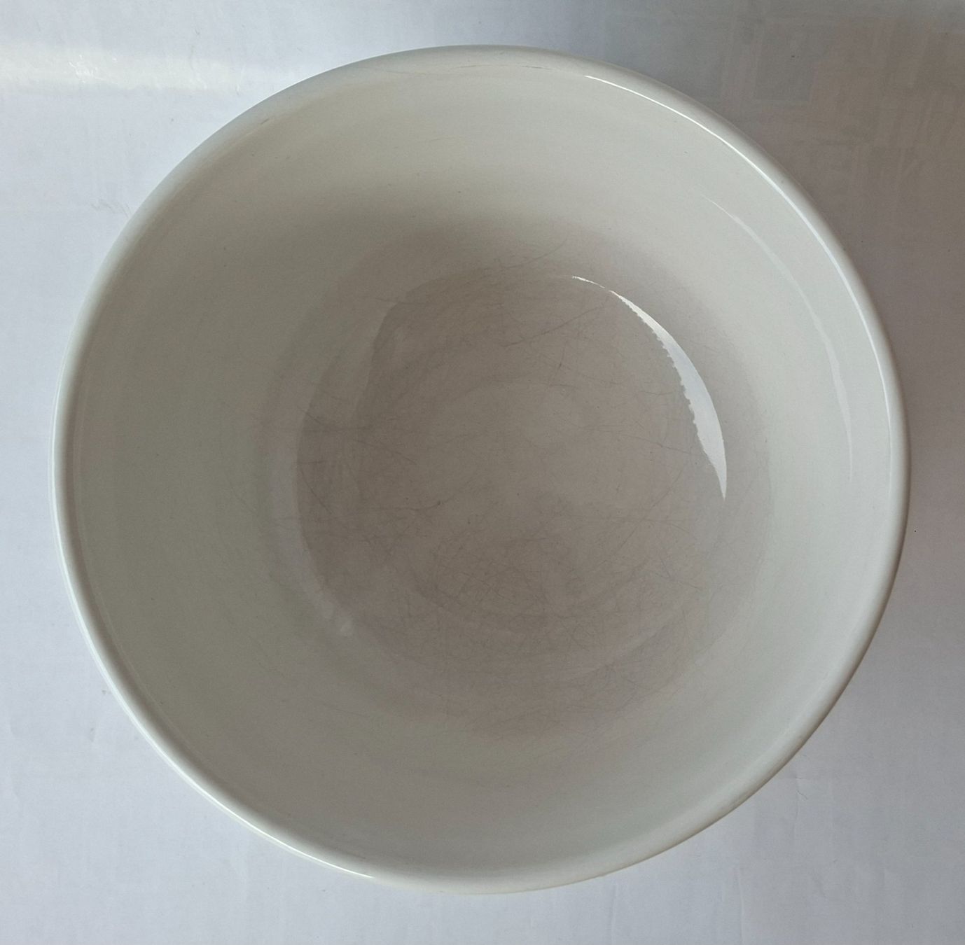 Rössler Schalen: Weisse Rössler Schüssel 20cm – Gebraucht aus Opfikon von Diversamente 3