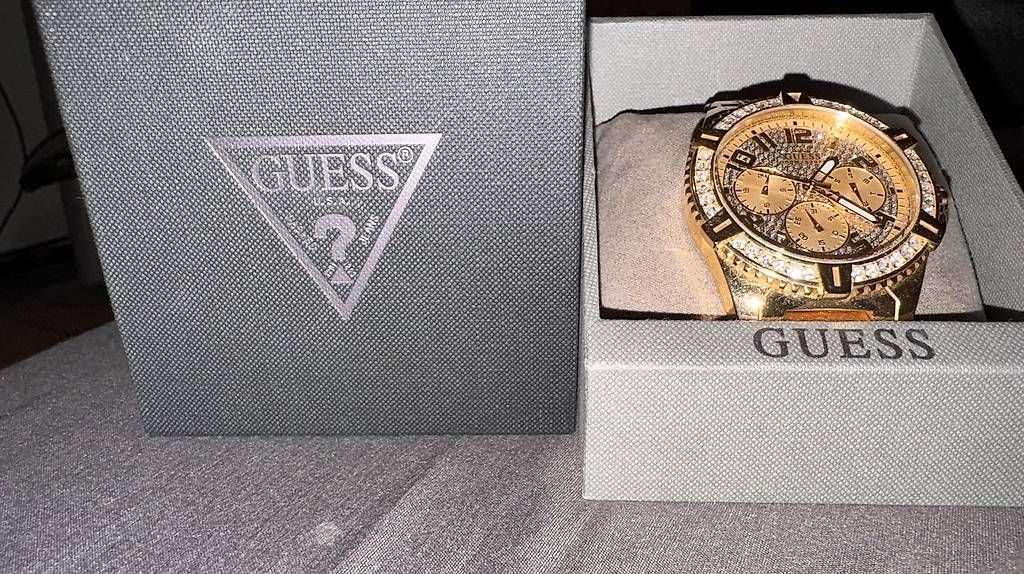Uhren: Orologio Guess Swarovski  – Gebraucht aus Cadempino von ant_xb8h 1