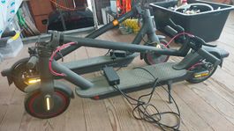 Xiaomi Mi Electric Scooter Pro 2 (2 Stück)