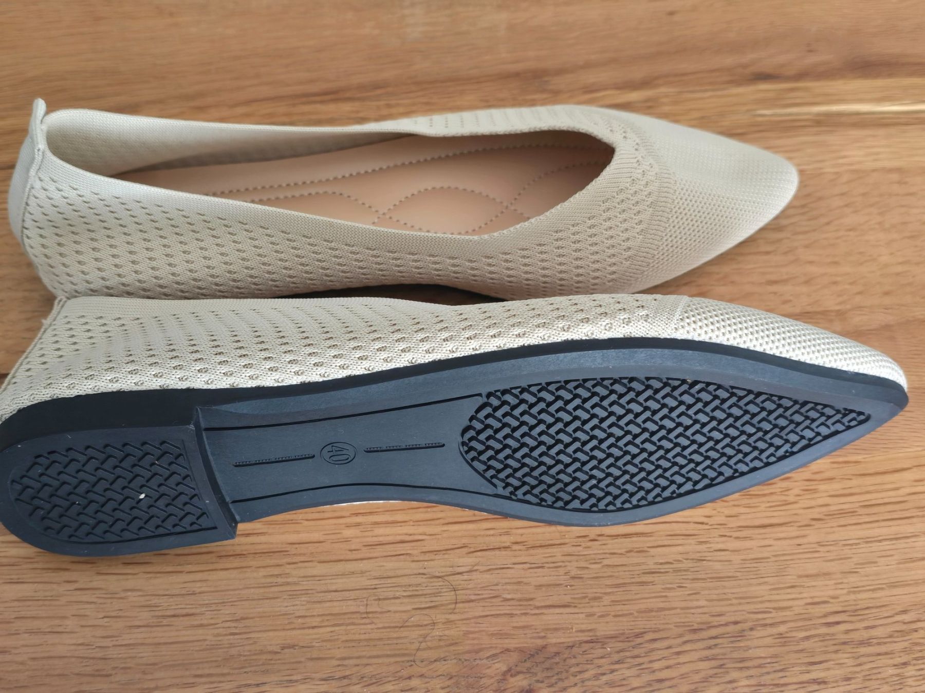 Scarpe da donna: BALLERINA BEIGE GR 40.5 – Usato da Möriken AG venduto da rowyta 3