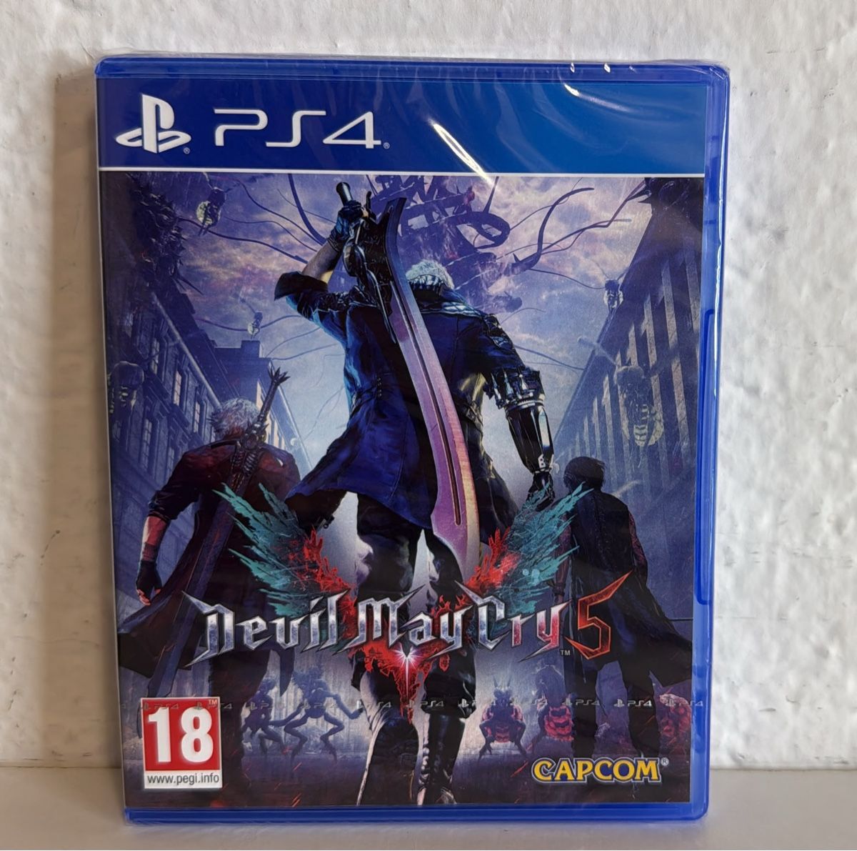 Sony Giochi: Devil May Cry 5 - PS4/PS5 Game - BRAND NEW! – Nuovo e nell'imballaggio originale da Ehrendingen venduto da bubulence