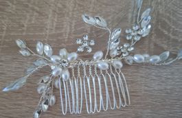 Haarschmuck silberfarben mit Perlen und Steinen neuwertig