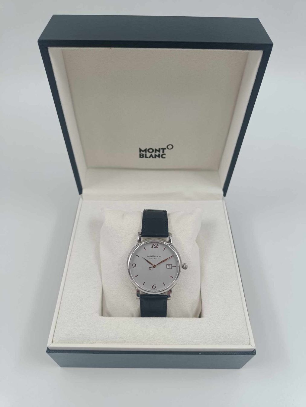 Montblanc Uhren: MONTBLANC  "STAR CLASSIQUE"  AUTOMAT 39 MM – Neu (gemäss Beschreibung) aus Luzern von EdiGem