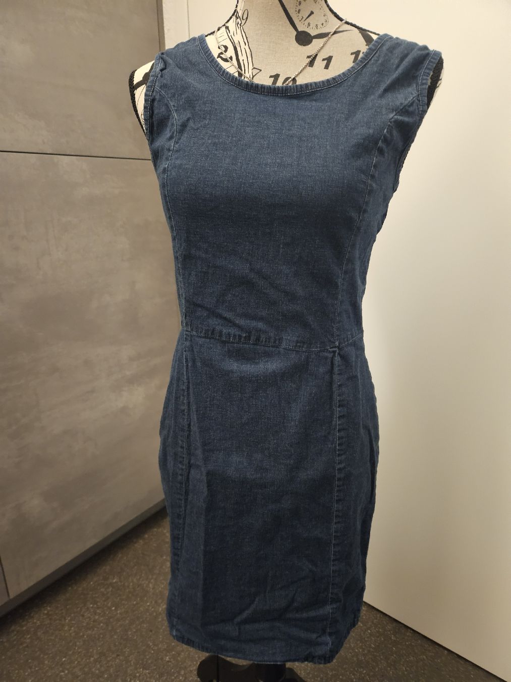Vestiti: Chicorée Jeans Kleid Gr. S, Dunkelblau – Usato da Anwil venduto da tamoos
