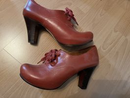 Chie Mihara Vintage Pumps Gr. 39