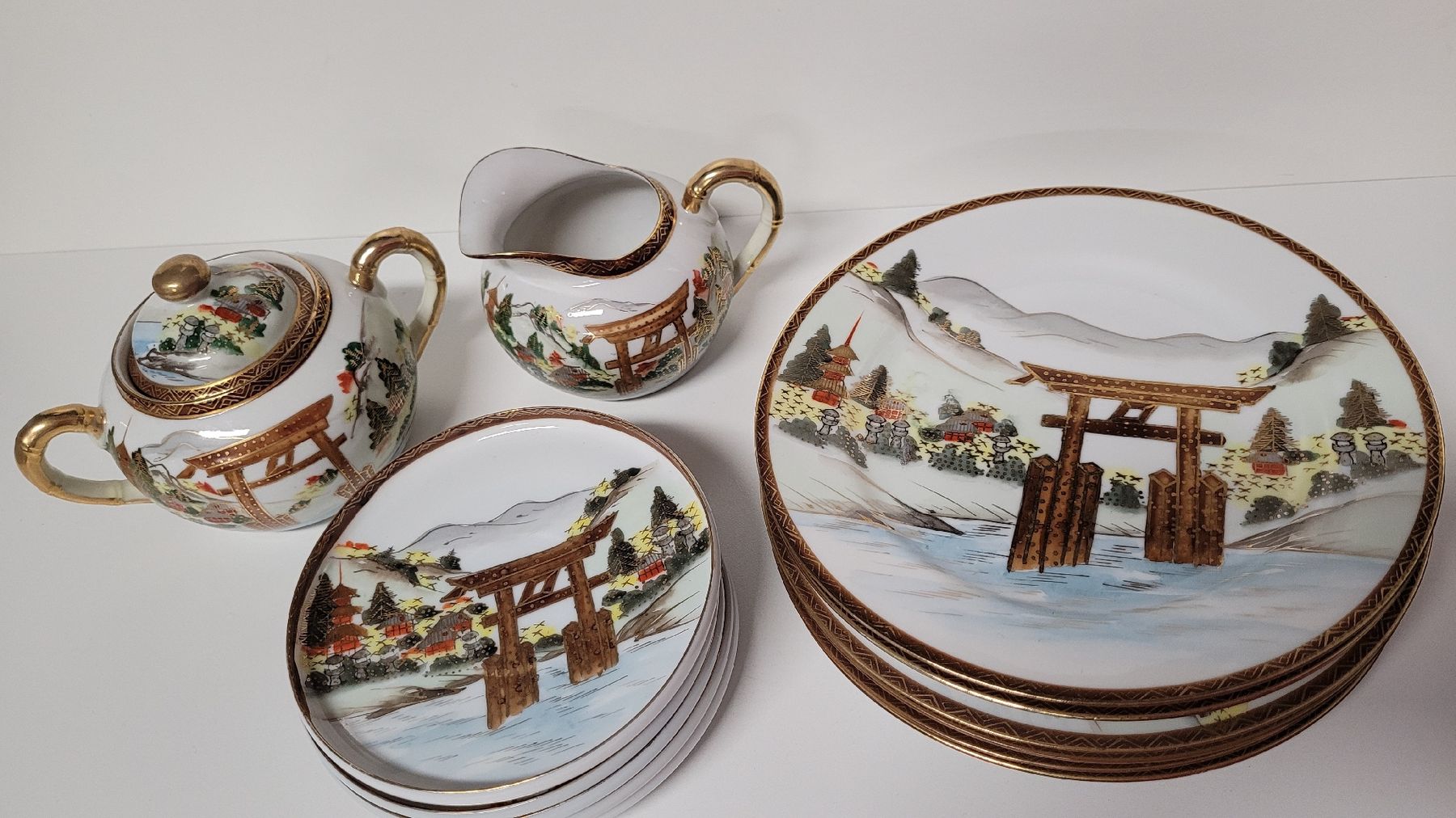 Set di piatti: Japanisches Geschirr Set alt – Usato da Zofingen venduto da Loop_ReSale 3