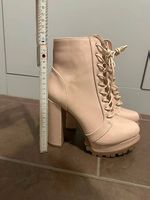 Stiefelleten High Heels
