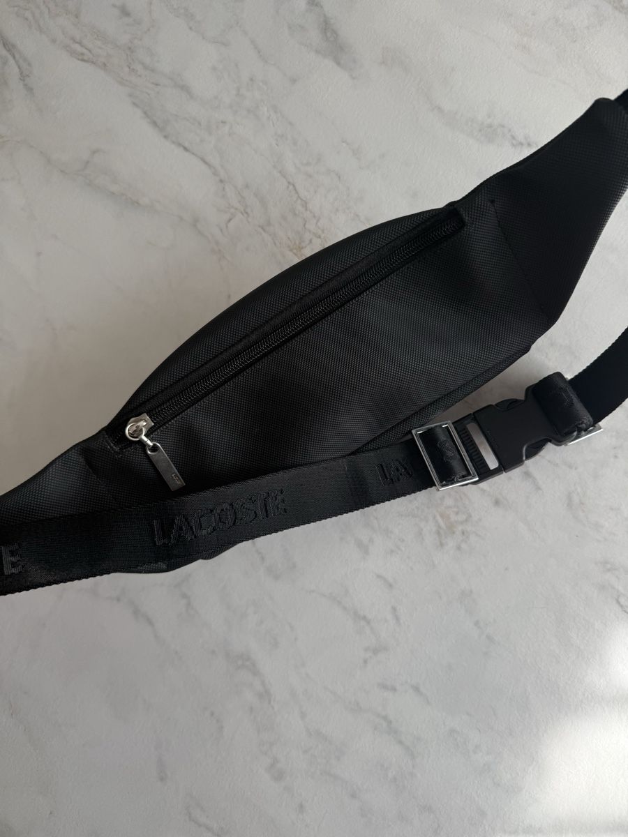 Lacoste Borse: Lacoste Bauchtasche – Usato da Winterthur venduto da leacatalinaa 3