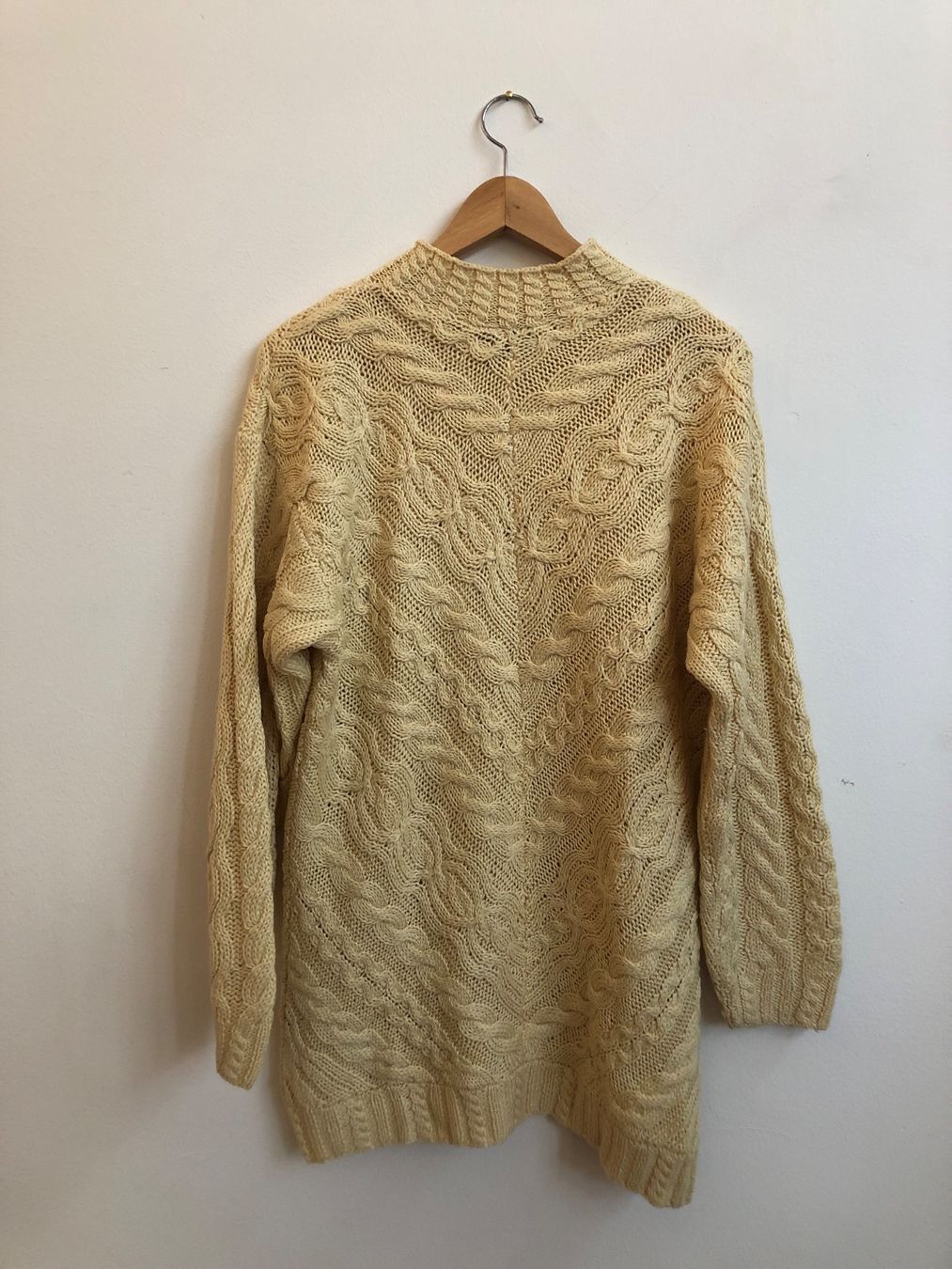 Maglioni & Felpe: pull tricoté en laine – Usato da Lausanne venduto da emm_sc77 1