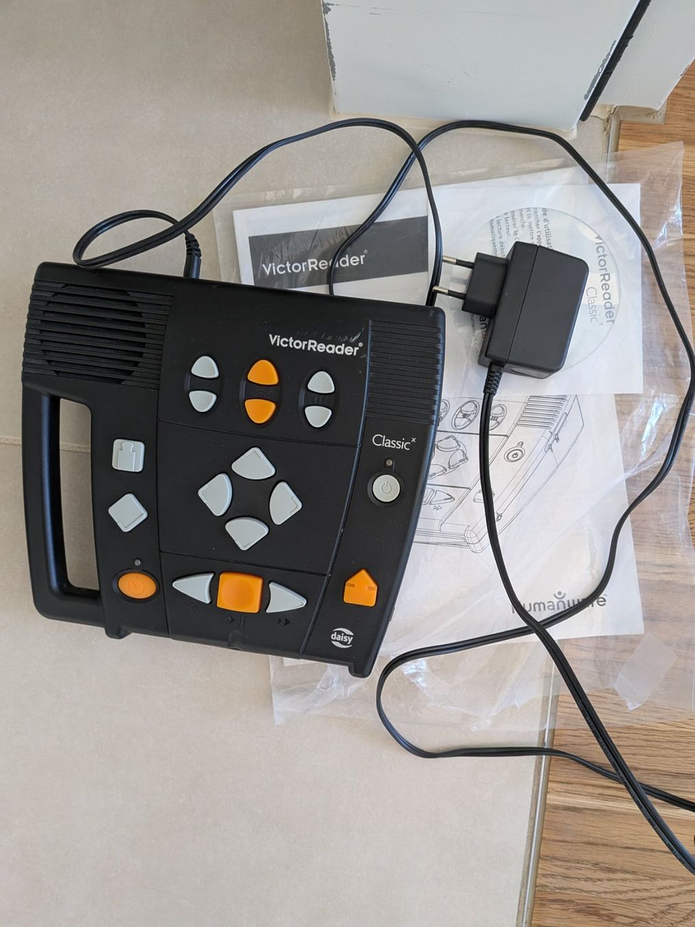 Audio- & Mediensysteme: CD Gerät für Sehbehinderte, Victor Reader, älteres Modell – Gebraucht aus St. Gallen von Bisaknosp