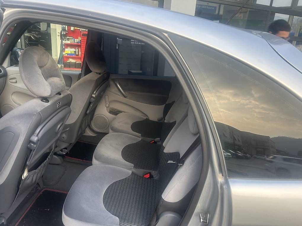 Autos: Citroën C4 – Gebraucht aus Balerna von exp_55ly 2