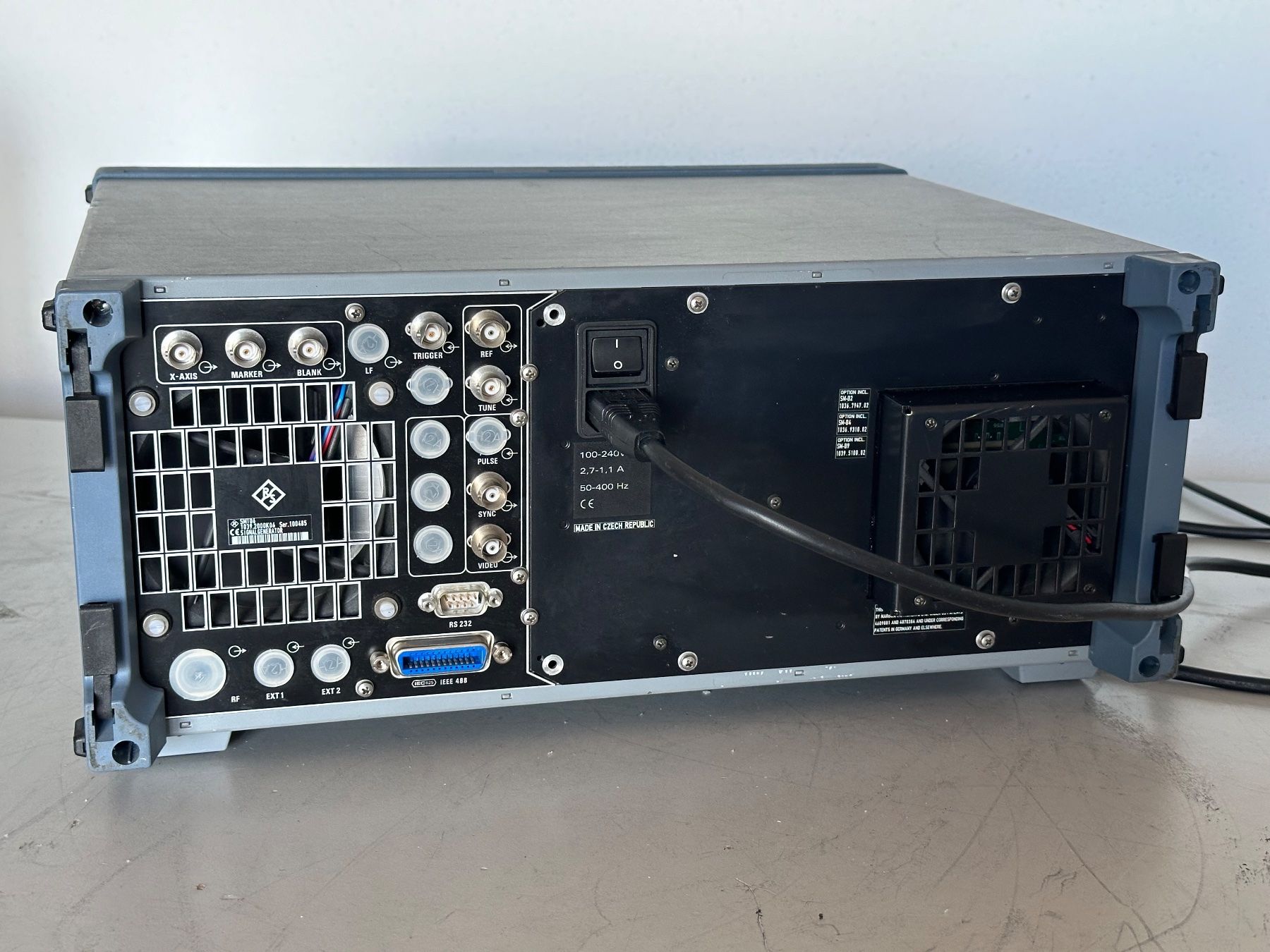Messen: Rohde&Schwarz SMT06 Signal Generator – Gebraucht aus Nottwil von  8