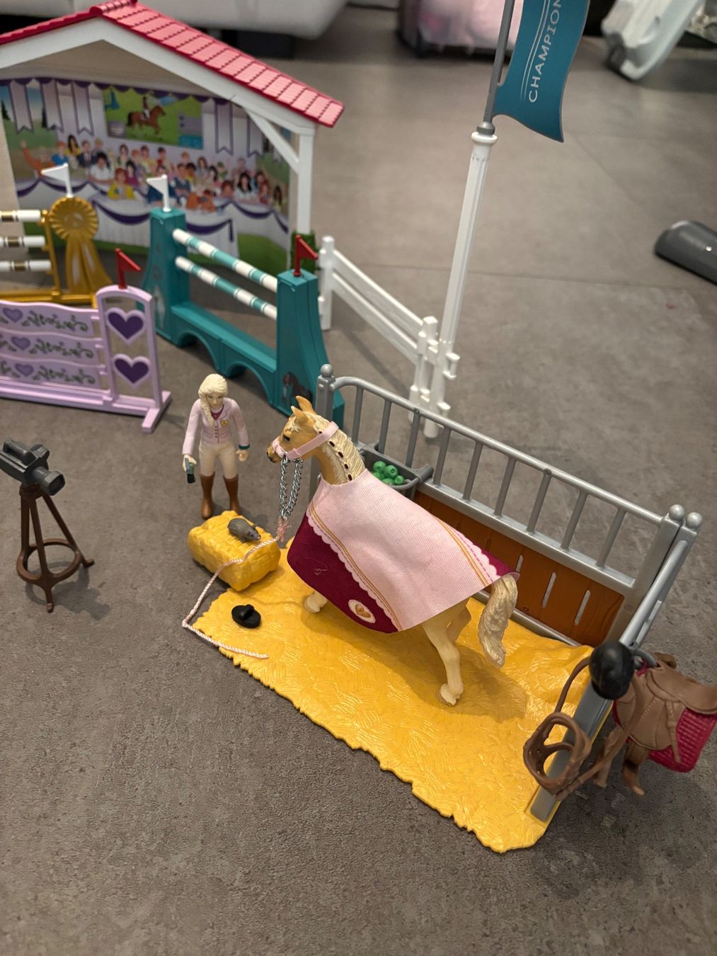 Schleich Giocattoli: Schleich Horse Club – Nuovo (secondo la descrizione) da Selzach venduto da chruesimuesi9 3