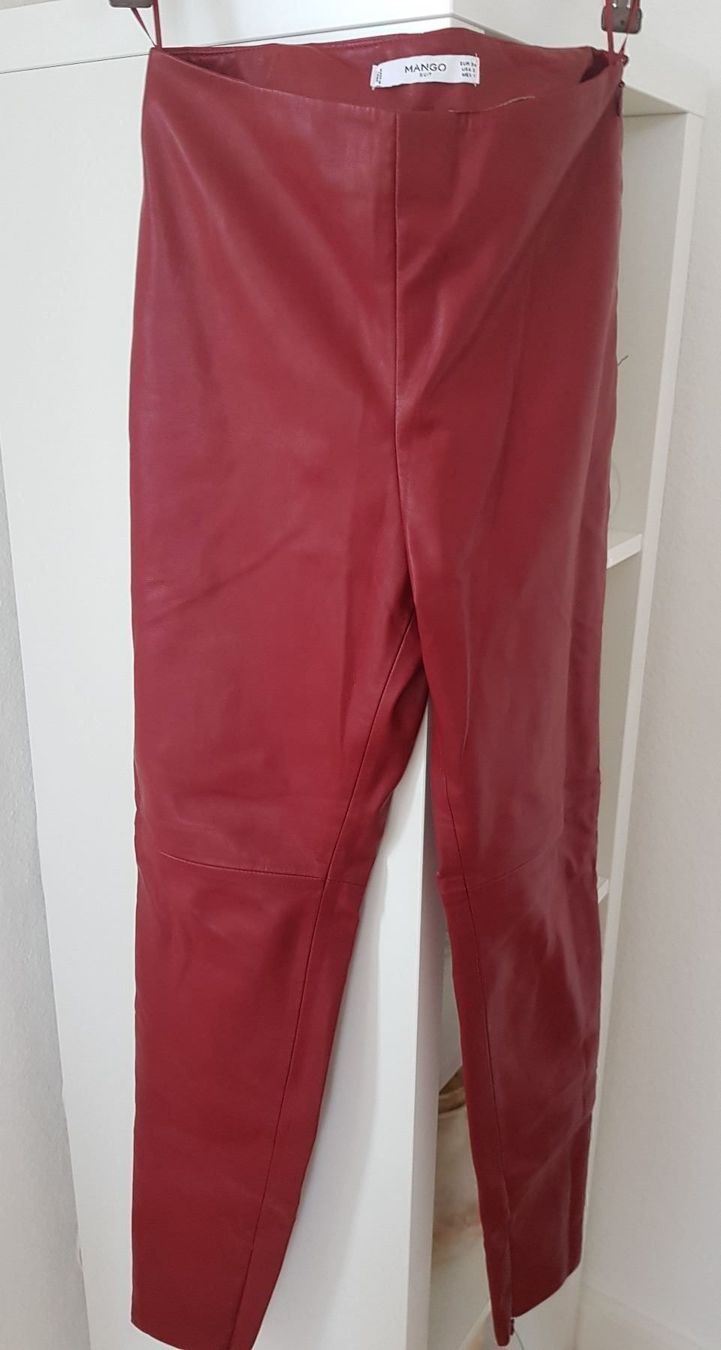 Pantaloni: Hose Kunstleder von Mango – Nuovo (secondo la descrizione) da Küsnacht ZH venduto da 2011_ 4