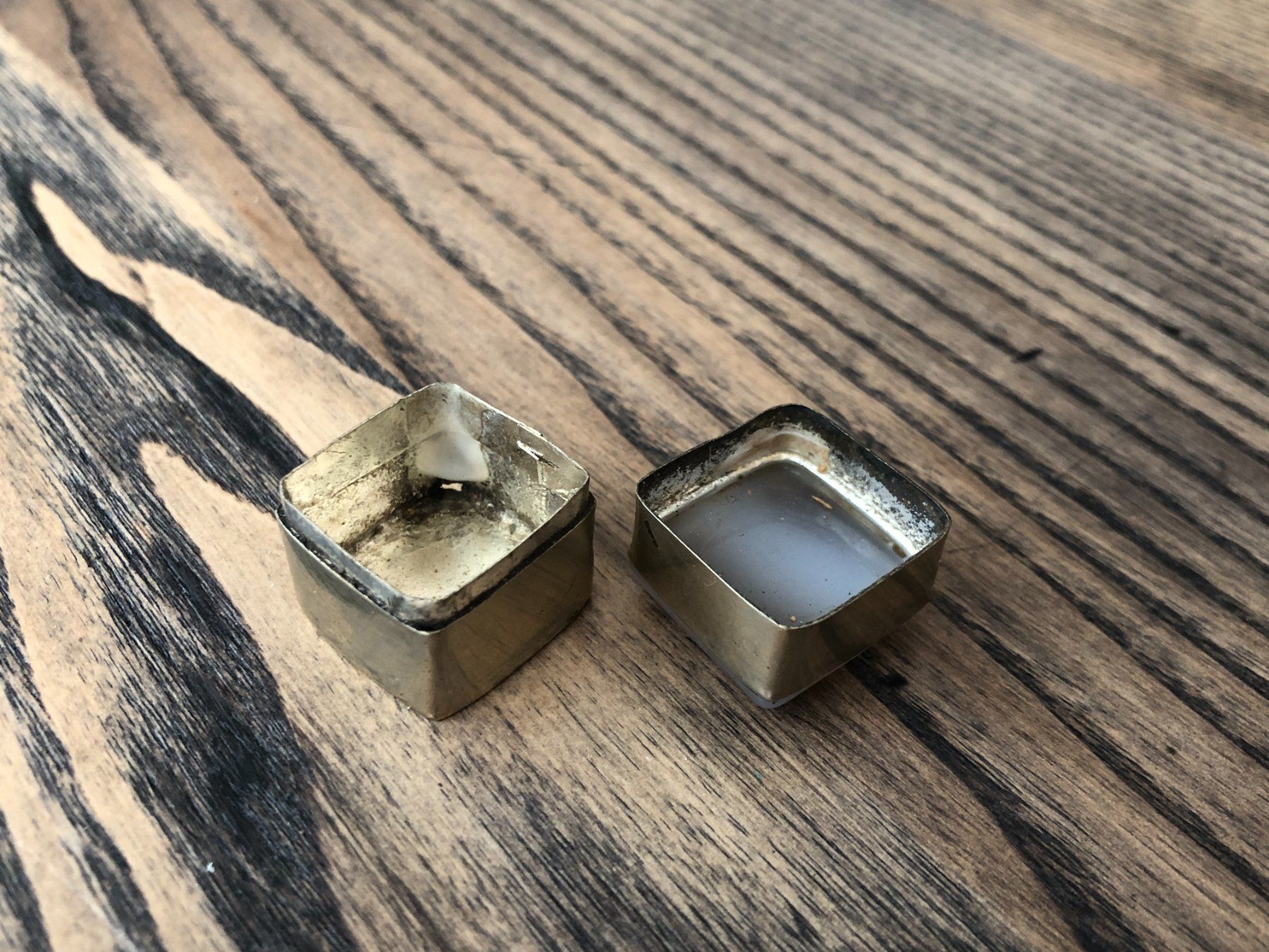 Altro in Decorazioni & Accessori: Vintage Dose Dösli mit Stein verm. Silber – Usato da Berg am Irchel venduto da Zweiti_Chance 1