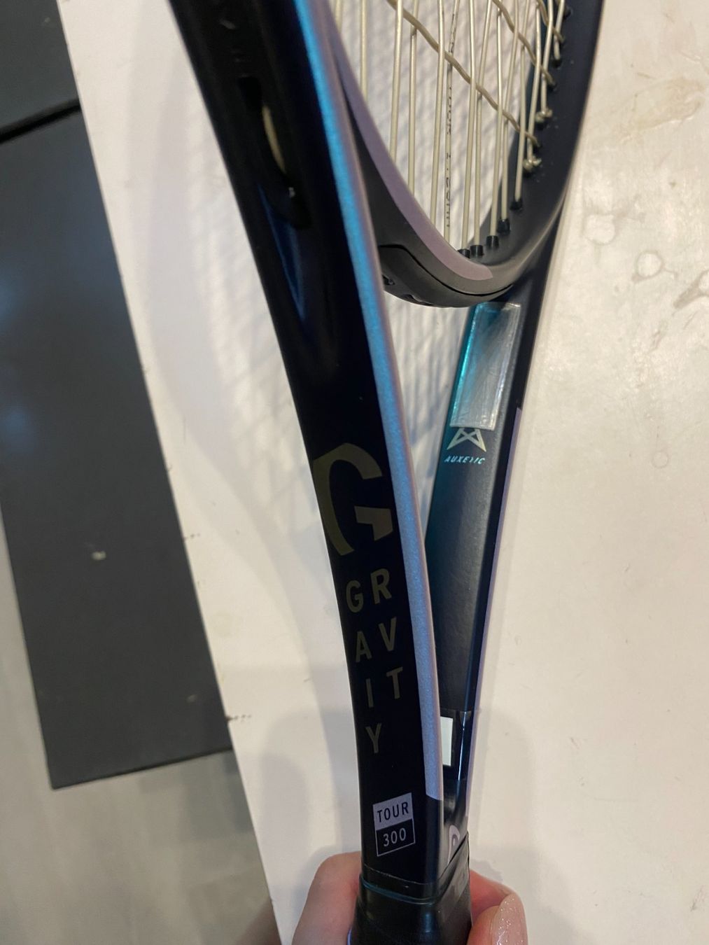 Head Schläger: 3 HEAD GRAVITY TOUR 2023 GRIP 3 – Gebraucht aus lugano von YOYO-TENNIS 1