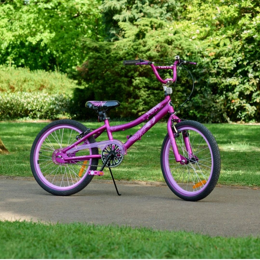 Vélos: Fahrrad pink, Kinder Velo – D'occasion à Zürich par ajt_bk2h