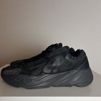 Adidas Yeezy Boost 700 MNVN Black