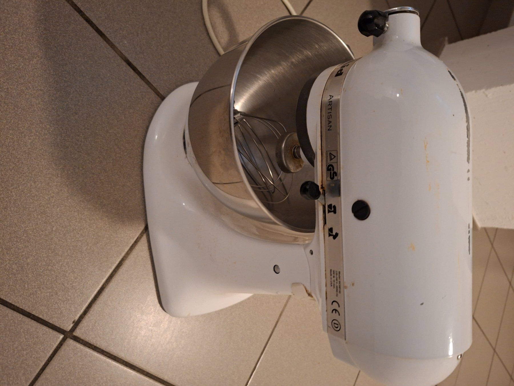 Kitchenaid Elettrodomestici da cucina: Robot culinaire KitchenAid Artisan blanc – Usato da Cheseaux sur lausanne venduto da Asergio 5