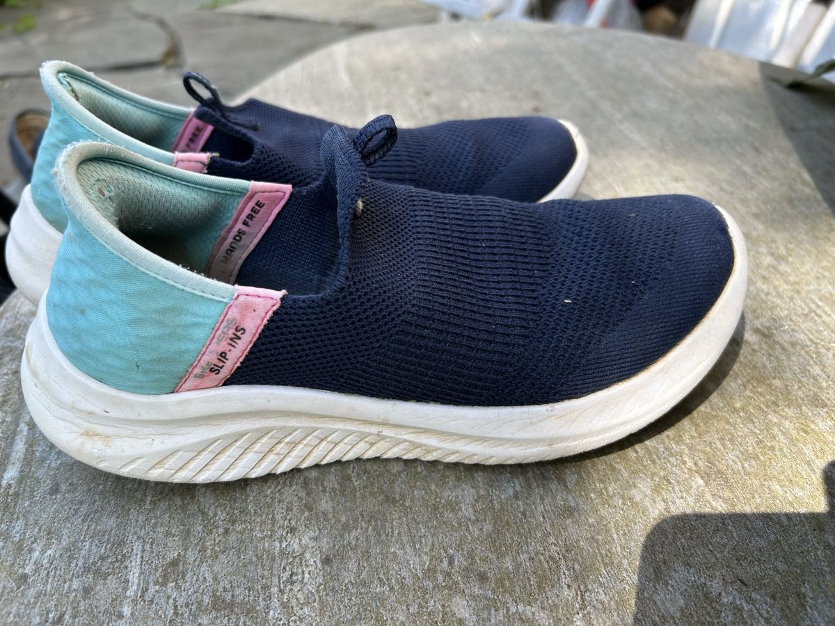 Scarpe per ragazzi: Slip ins for kids Gr35 – Usato da Zürich venduto da mjh48