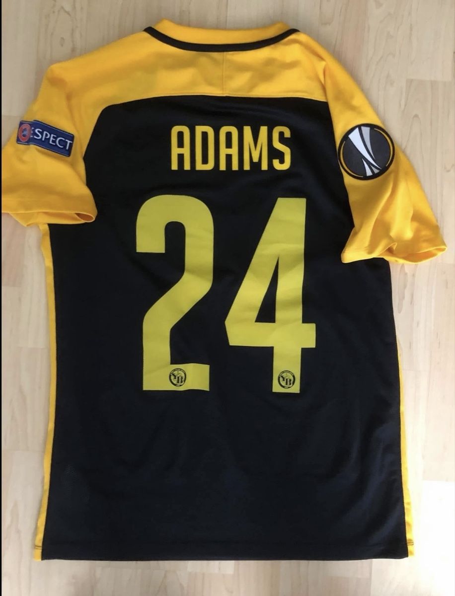 Young Boys Canottiere & Pantaloni: Matchworn oder Prepared YB – Usato da Chur venduto da Cdk1 1
