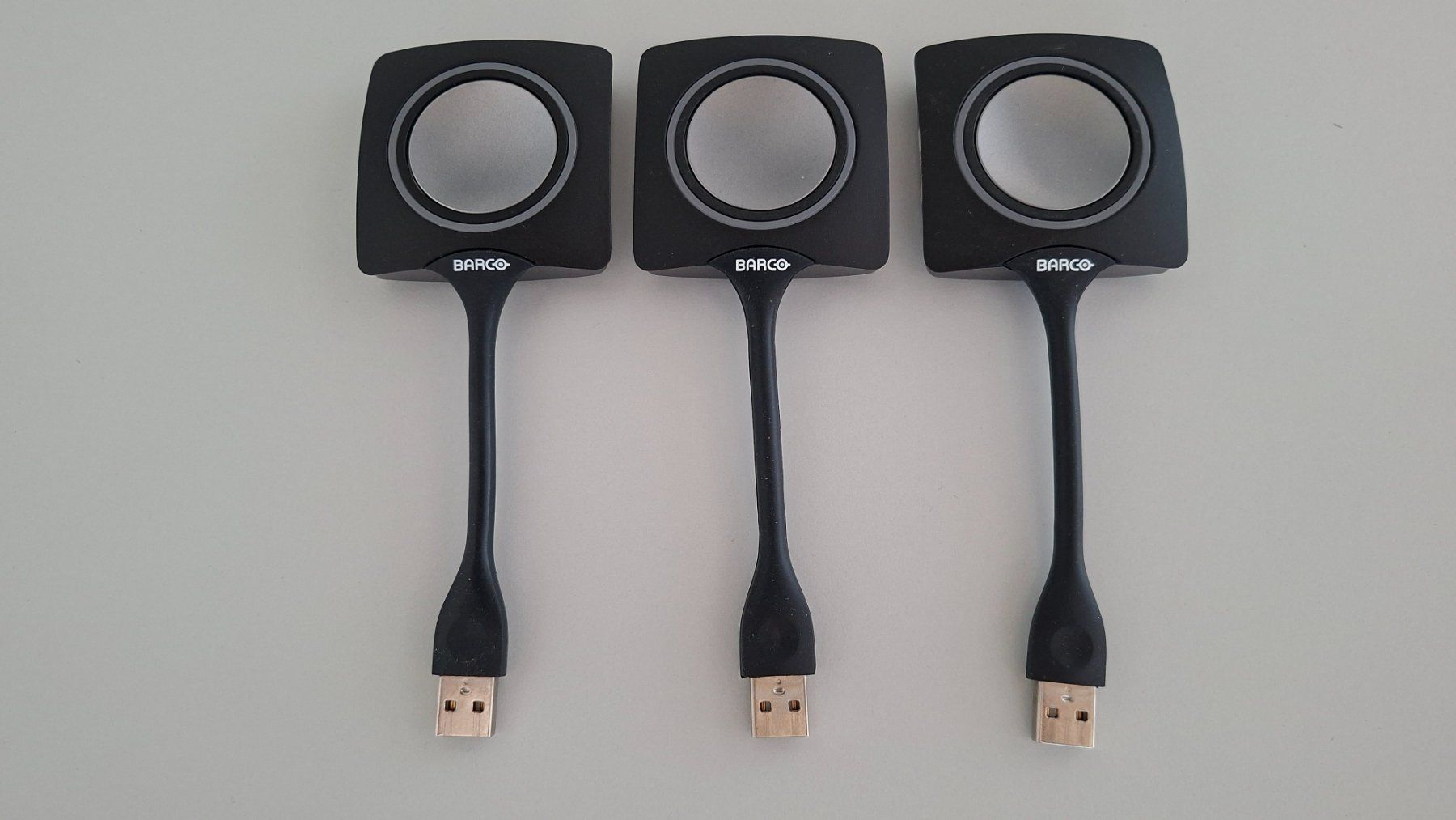 Barco Unità & Adattatore: Barco ClickShare CSE-200+ Konferenzsystem mit 3 Buttons – Usato da Hünenberg See venduto da Papilionidae 2