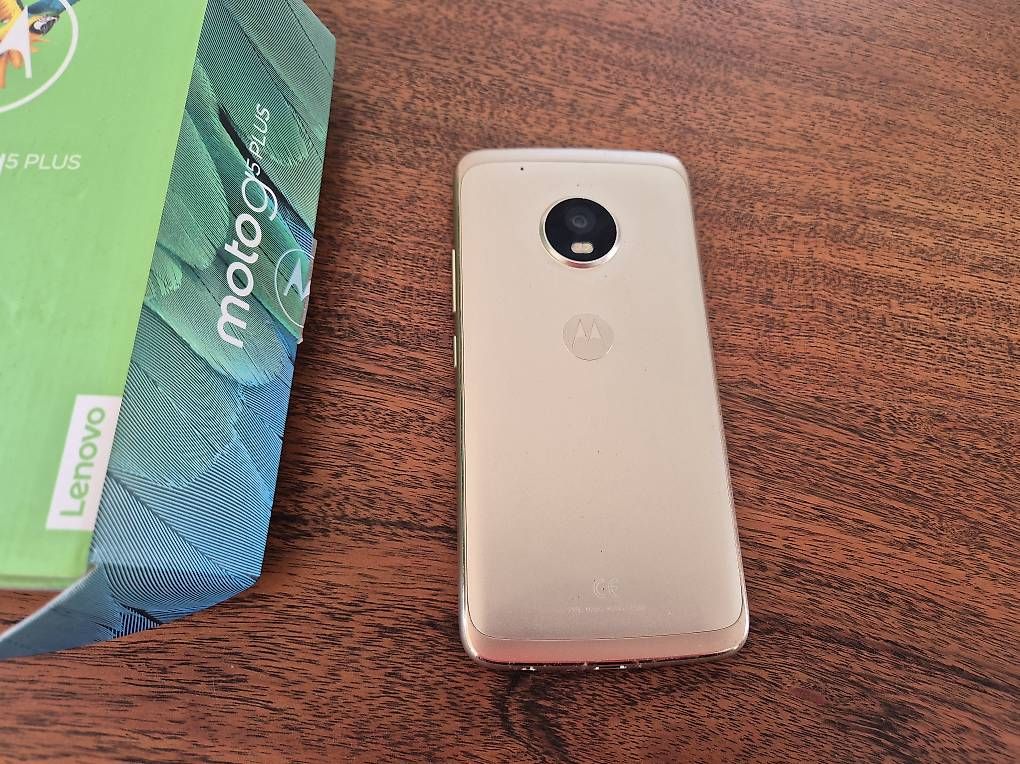 Motorola Telefoni cellulari / Smartphones: Motorola G5 Plus Smartphone Android – Usato da Allschwil venduto da alaubi 2