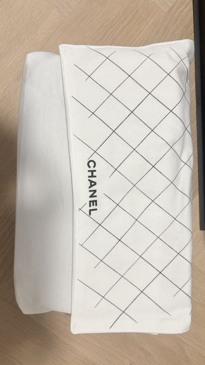 Chanel Borse da donna: Chanel Klassische Tasche NEU & ORIGINALVERPACKT – Nuovo e nell'imballaggio originale da Oberägeri venduto da fam_k5sf 3
