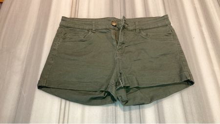 Khaki Shorts, Sommer-Look,🌼Gr.S/M nr.3