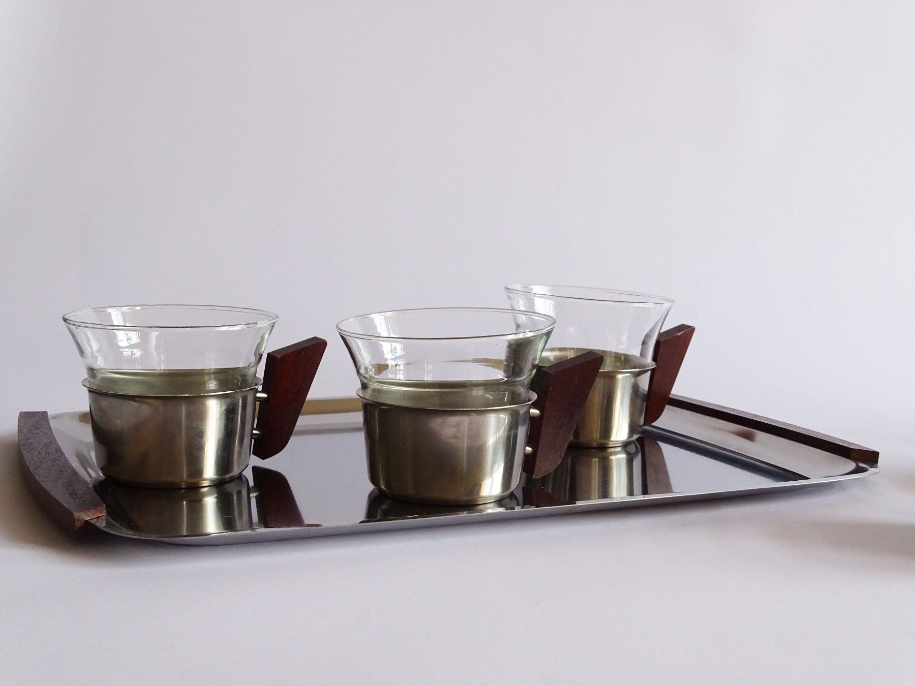 Set di piatti: Mid Century Kaffee-Set mit Tablett & 6 Tassen – Usato da Solothurn venduto da hli_n69n 2
