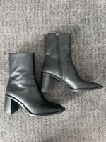 Women boots black leather block heel from Massimo Dutti 