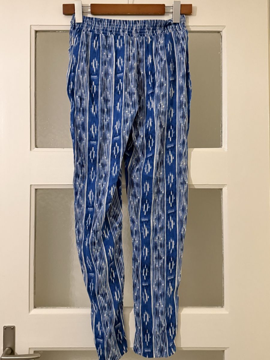 Pantaloni: Blaue Hose mit Muster, Grösse XS – Nuovo (secondo la descrizione) da Basel venduto da zukk_ 3