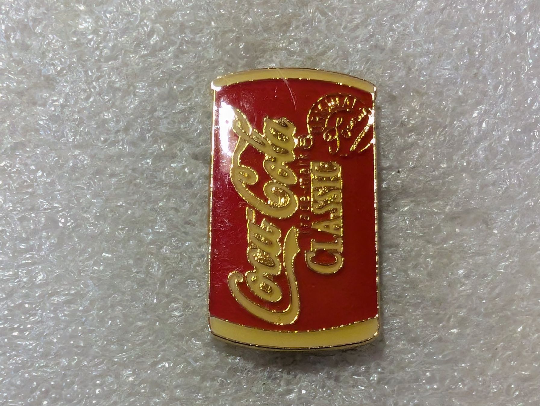 Placchette & Badge: Ansteckpin 203: Coca Cola – Usato da Oppligen venduto da Pin-Fall-Shop